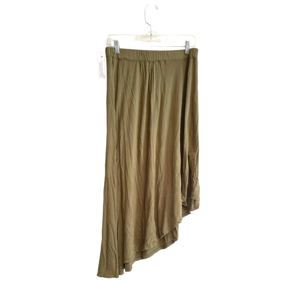 La made A-Line Asymmetrical Skirt Size Medium NWT